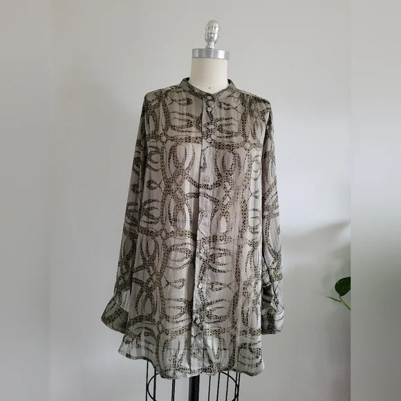 RICHARD ALLEN X H&M collab flowy chiffon satin printed shirt with stand collar - Picture 3 of 11